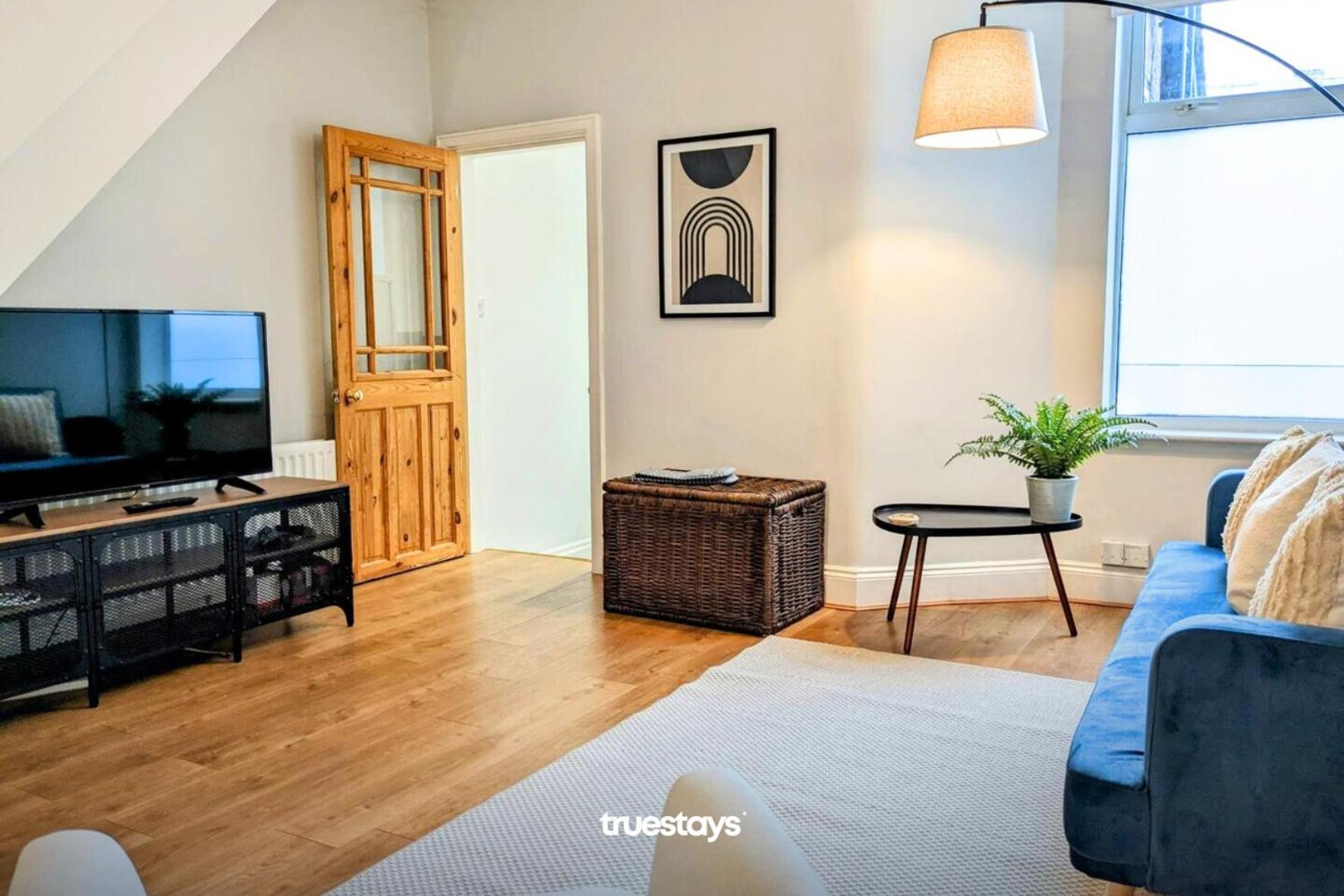 Crawford House - Stunning 2 Bedroom House In Manchester — Photos 3